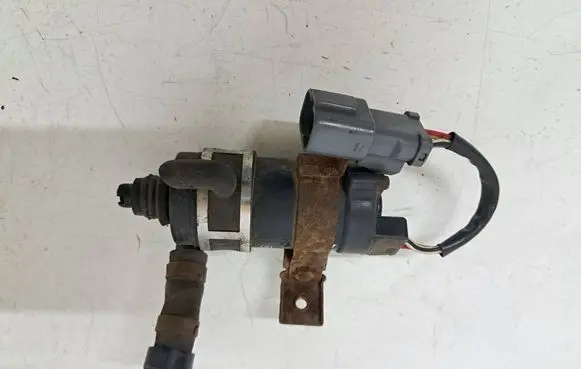 Honda Civic Headlight washer pump