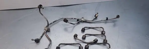 Audi S5 Fuel injector supply line/pipe