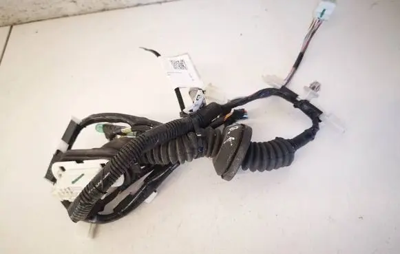 Toyota Avensis T270 Other wiring loom 