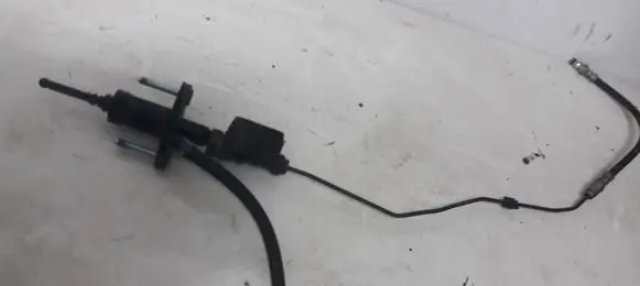 Opel Vectra C Clutch slave cylinder 