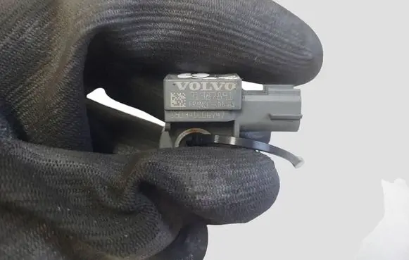 Volvo V40 Airbag deployment crash/impact sensor 31387891