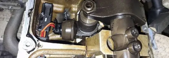 Skoda Roomster (5J) Fuel injector