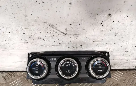 Subaru Forester SJ Climate control unit 72311SG621