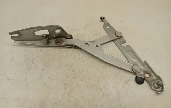 Audi A6 S6 C6 4F Tailgate/trunk/boot hinge