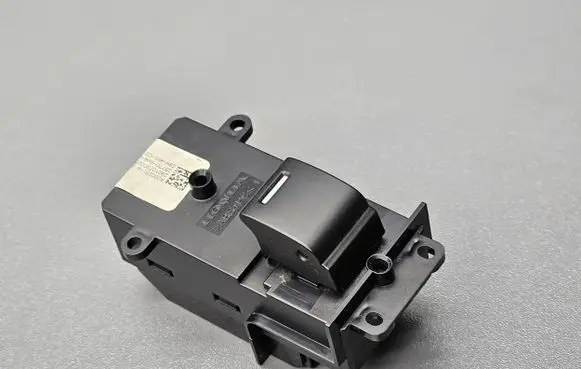 Honda CR-V Electric window control switch C8HHW1G0 35770SWAG010M2 2901073000541