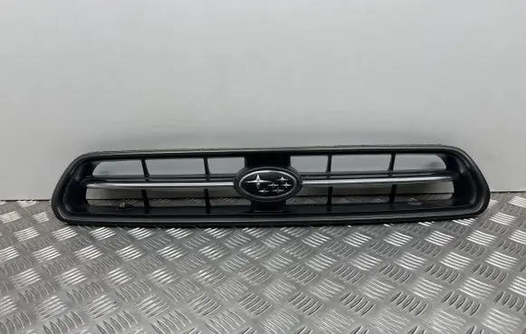 Subaru Legacy Front grill 