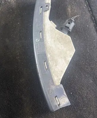 Volkswagen PASSAT B6 Front indicator light