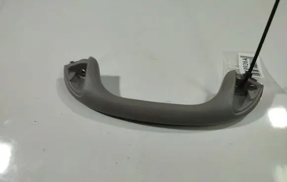 Mazda Premacy Front interior roof grab handle 47069025D