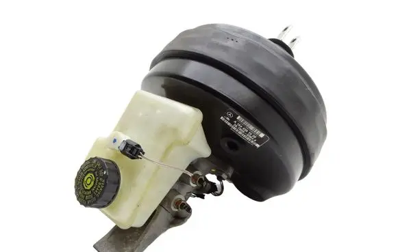 Mercedes-Benz ML W164 Brake booster A1644301530 A1644300202