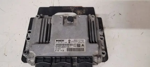 Peugeot 607 Engine control unit/module 9646417480 9653958980 0281012980