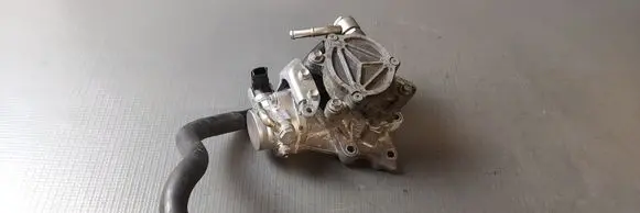 Mazda CX-5 II Vacuum pump SM296100 700513 K2102