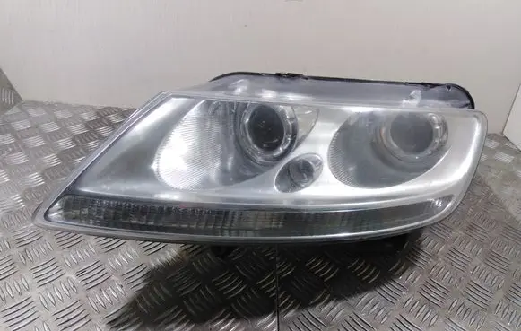 Volkswagen Phaeton Headlight/headlamp 3D1941015G
