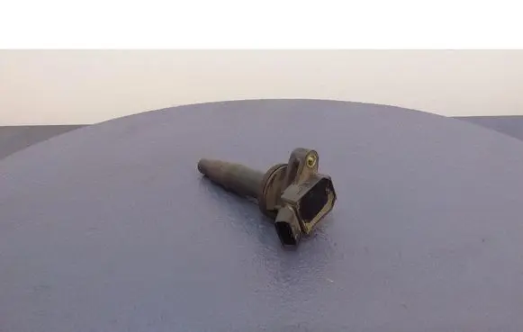 High voltage ignition coil
