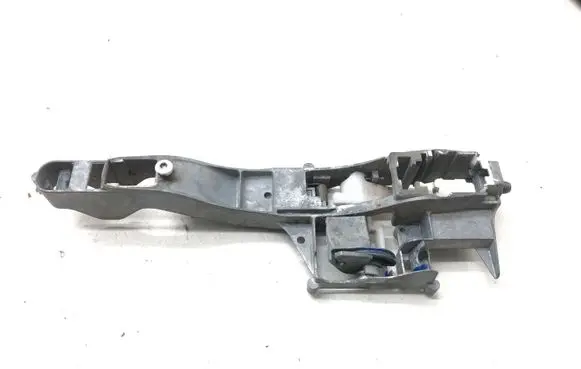 Peugeot Partner Front door coupe exterior handle/bracket 9680168580