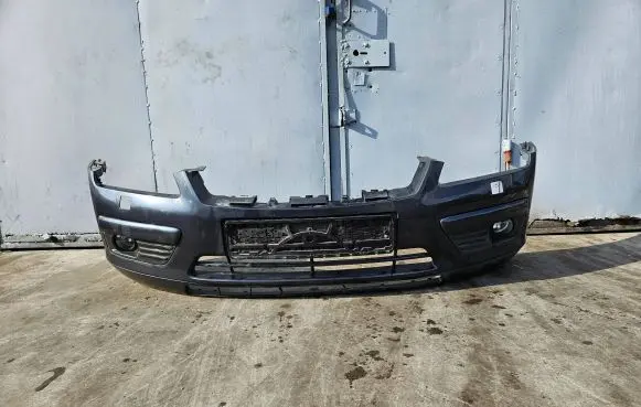 Ford Focus Front bumper 4M5117C749A