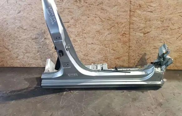 Opel Corsa F Pillar (middle) 