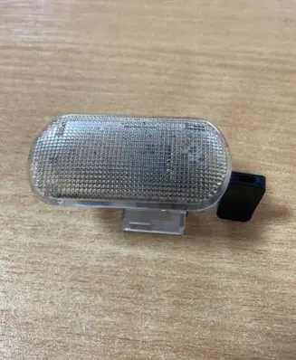 Volkswagen Touran I Other interior light 1J0947311