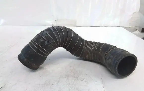 Mercedes-Benz SLK R170 Intercooler hose/pipe A1705280182