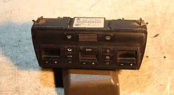 Audi A6 S6 C5 4B Climate control unit 4B0820043F 5HB00760400