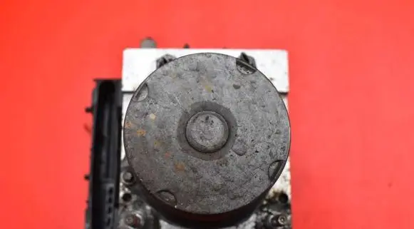 Toyota Avensis T270 ABS Pump 0265950749