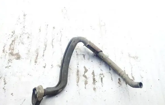 Fuel tank filler neck pipe