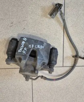 Hyundai Tucson TL Front brake caliper