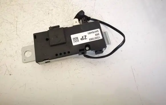 Opel Insignia A Antenna control unit 13327068