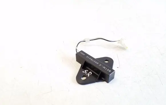 Mitsubishi L200 Keyless system antenna 841ME8637B410