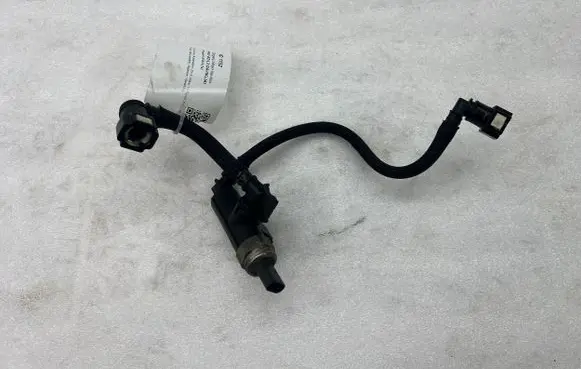 Peugeot 3008 II Fuel pressure sensor 9809052680