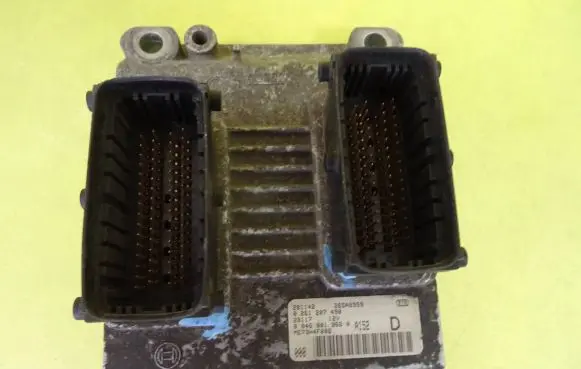 Fiat Palio Engine control unit/module 0261207490 00468019660