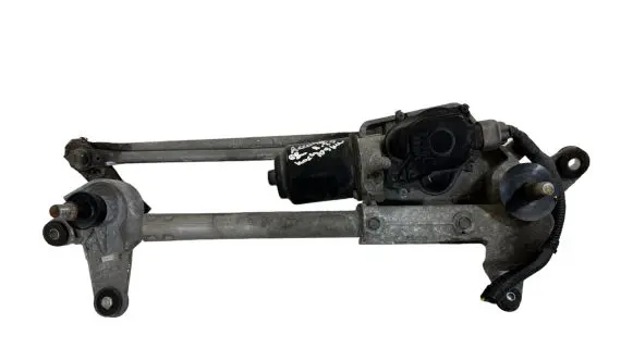 Front wiper linkage and motor