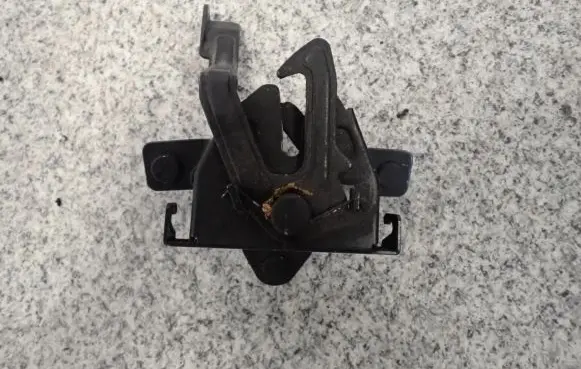 KIA Venga Engine bonnet/hood lock/catch