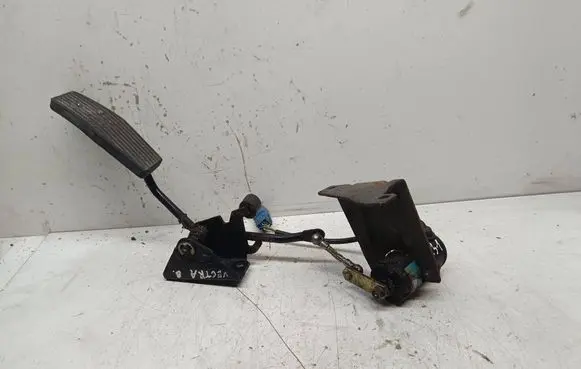 Opel Signum Accelerator throttle pedal 0281002296 971301646 09129107
