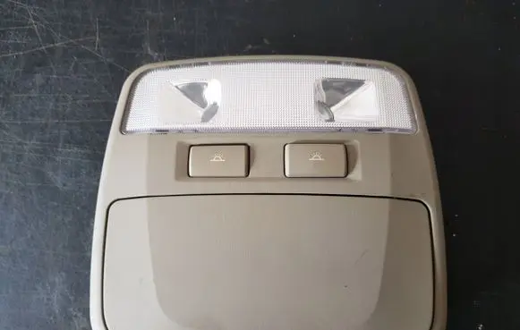 Hyundai Santa Fe Front seat light