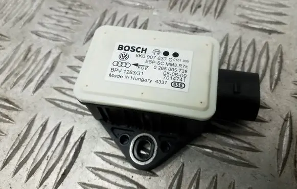 Audi A4 S4 B8 8K ESP acceleration yaw rate sensor 8K0907637C