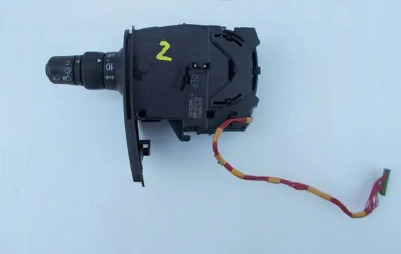 Renault Modus Wiper control stalk 7701057090C