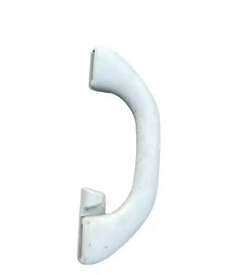 Volkswagen Golf IV Rear interior roof grab handle 1J0857607