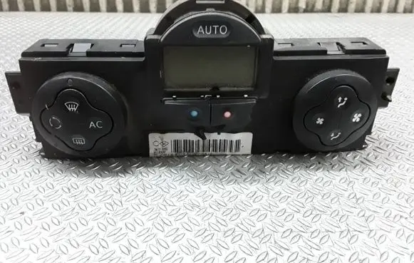 Renault Scenic II - Grand scenic II Climate control unit 8200344841