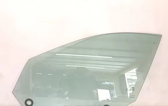 BMW 6 G32 Gran Turismo Sliding door window/glass 