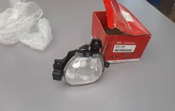 KIA Rio Front fog light 92202FD000