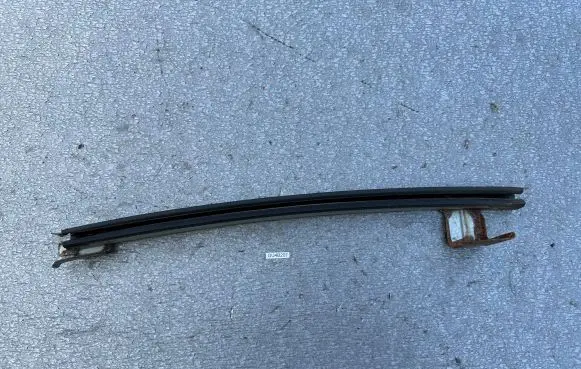 Nissan Patrol Y61 Front door rubber seal 80217VC800