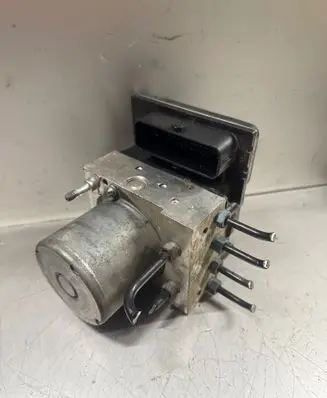 Audi A6 S6 C6 4F ABS Pump 4F0910517AK 4F0614517AT