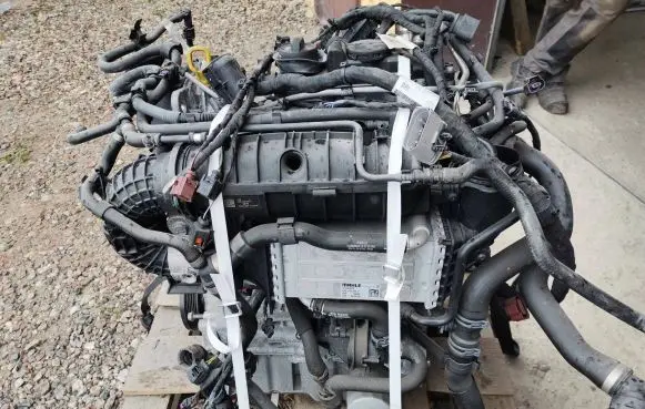 Volkswagen Golf VII Engine DPB094593 DPB094592 DPB