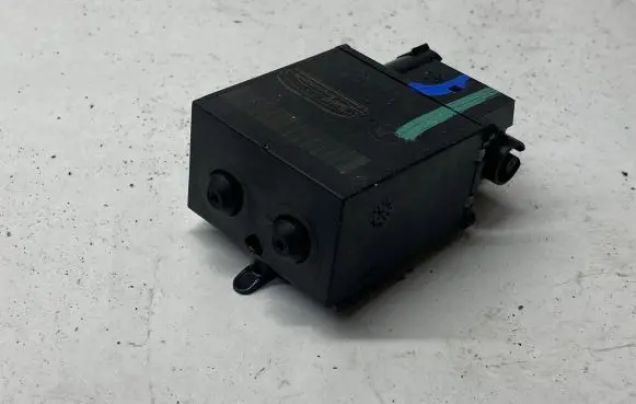 BMW X3 F25 Seat adjustment motor 7138787