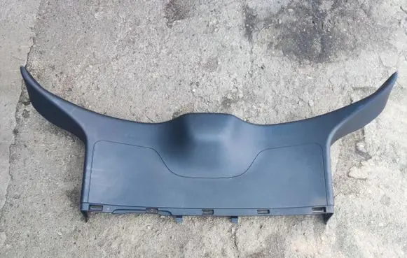 Mercedes-Benz A W176 Tailgate/trunk upper cover trim A1767400070