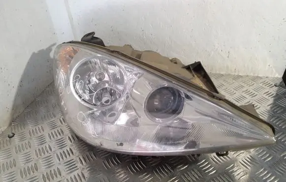 Peugeot 807 Headlight/headlamp