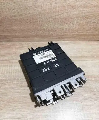 Volkswagen PASSAT B3 Engine control unit/module ECU 0261203204 037906022FM