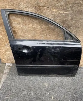 Volvo V50 Front door