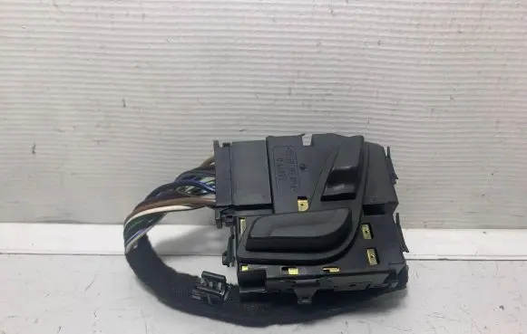 Mercedes-Benz E W212 Seat control switch A2048701858 2048701858
