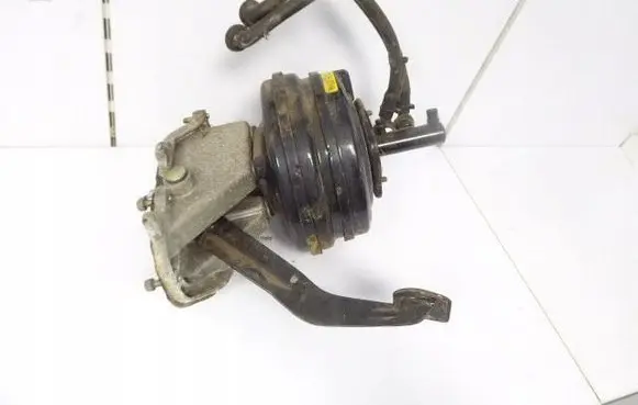 Mercedes-Benz 100 W631 Master brake cylinder
